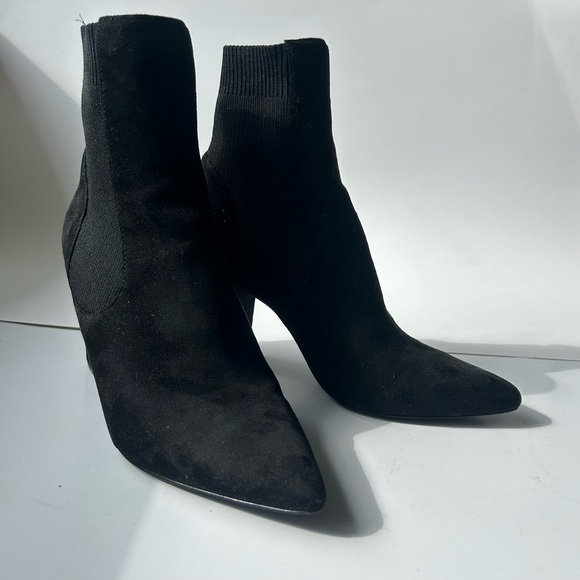 DESIGN LAB Suede Sock Booties (Women’s Size 7 M US) (Hudson’s Bay) - Picture 9 of 9